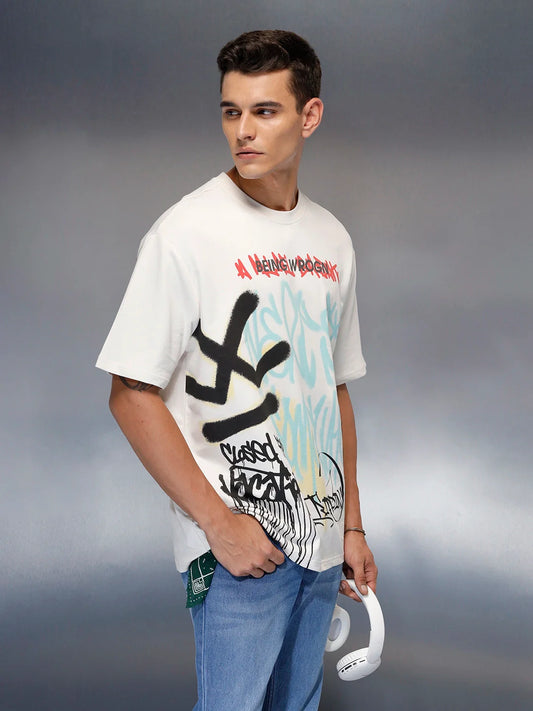 Grafitti inspired men's casual oversized fit t-shirt | White
