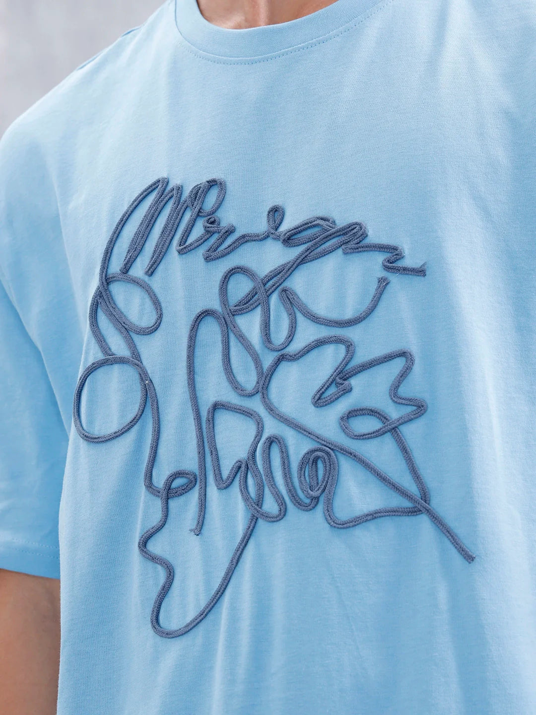 Casual Men Oversized Fit Tee With Cord Detailing | Blue