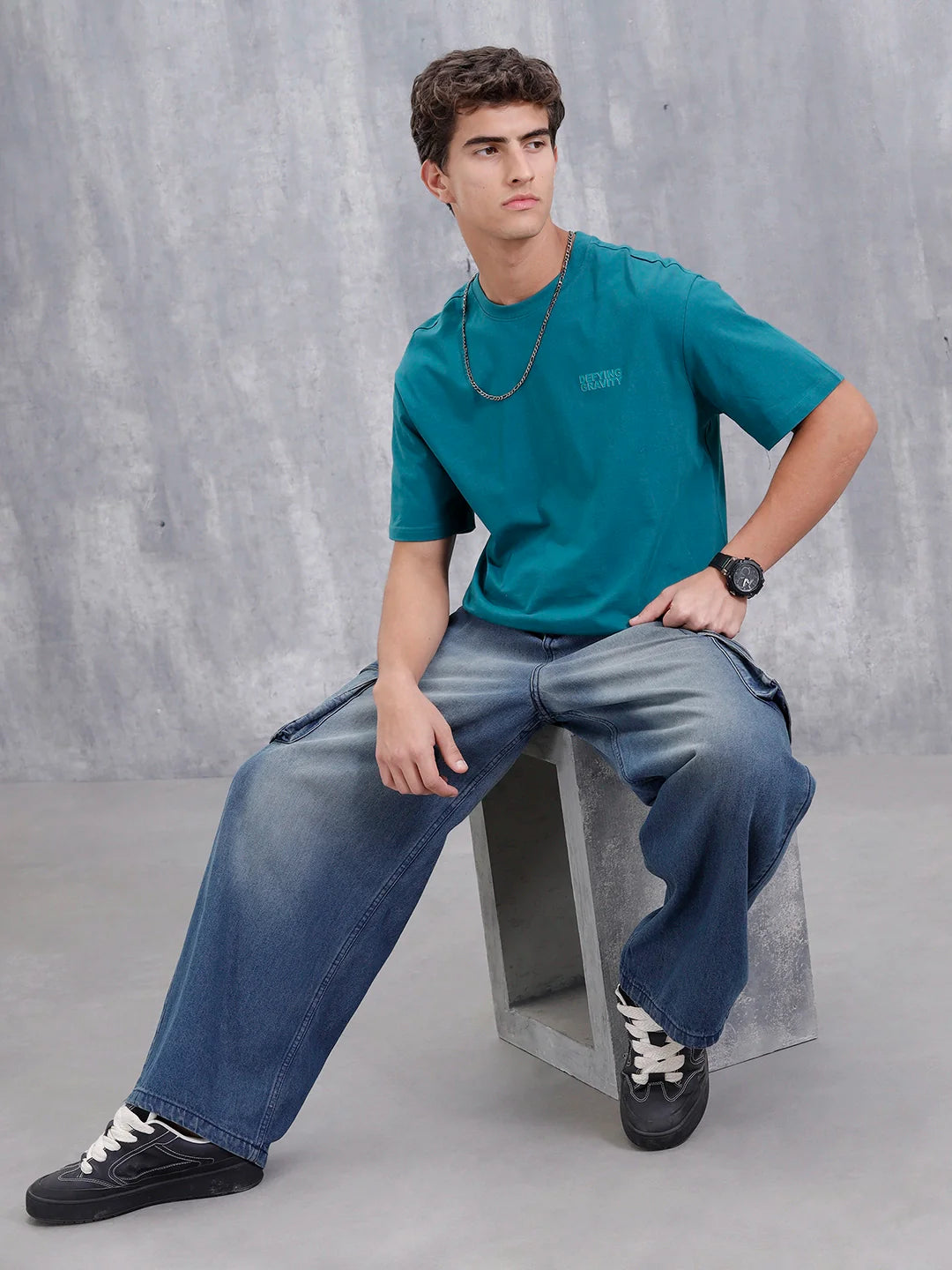 Casual Men Oversized Fit Tee With Graphic | Green