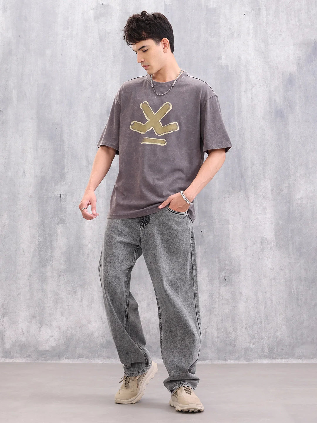 Retro Washed Logo Printed Oevrsized T-shirt | Dark Grey