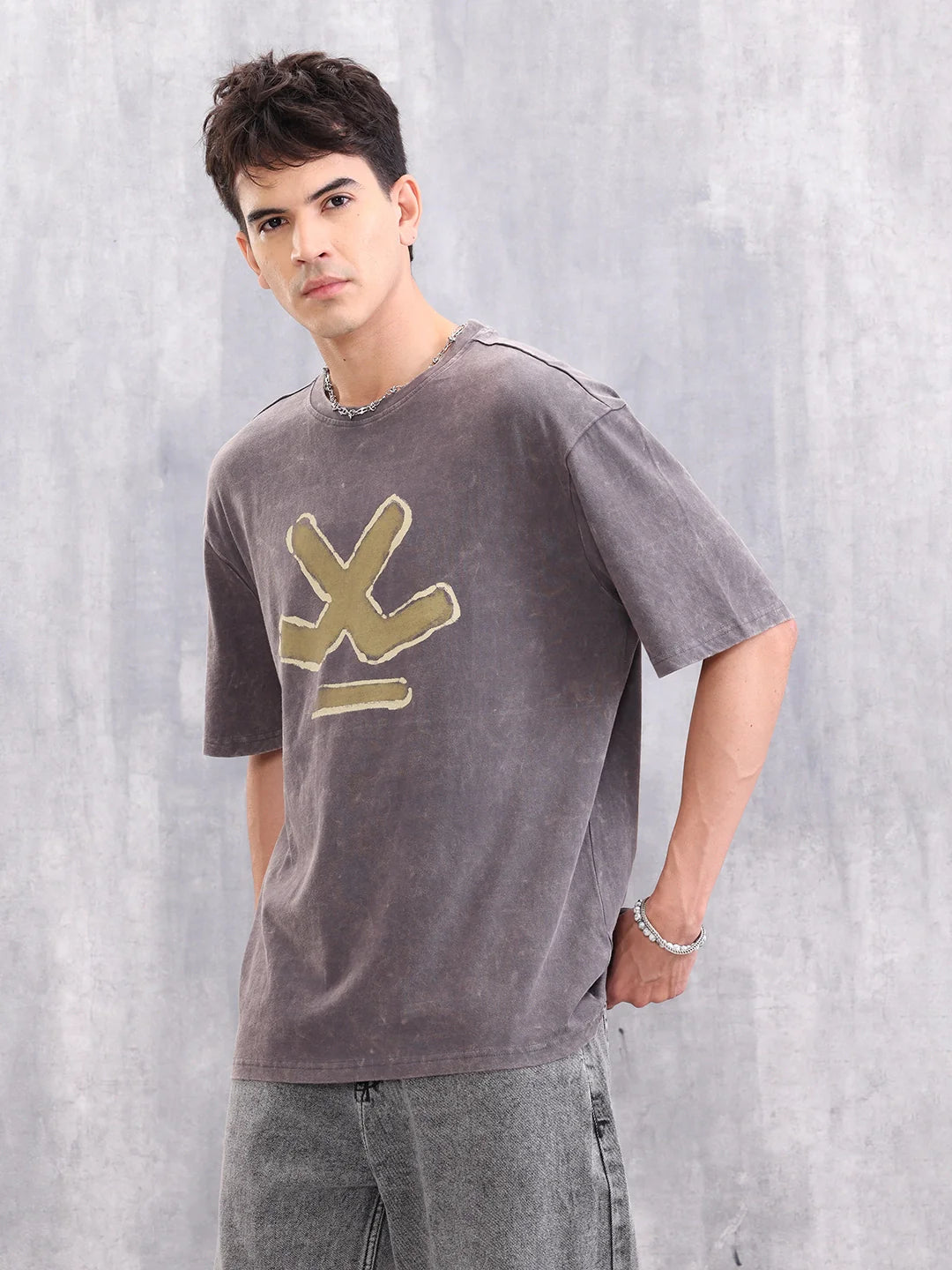 Retro Washed Logo Printed Oevrsized T-shirt | Dark Grey